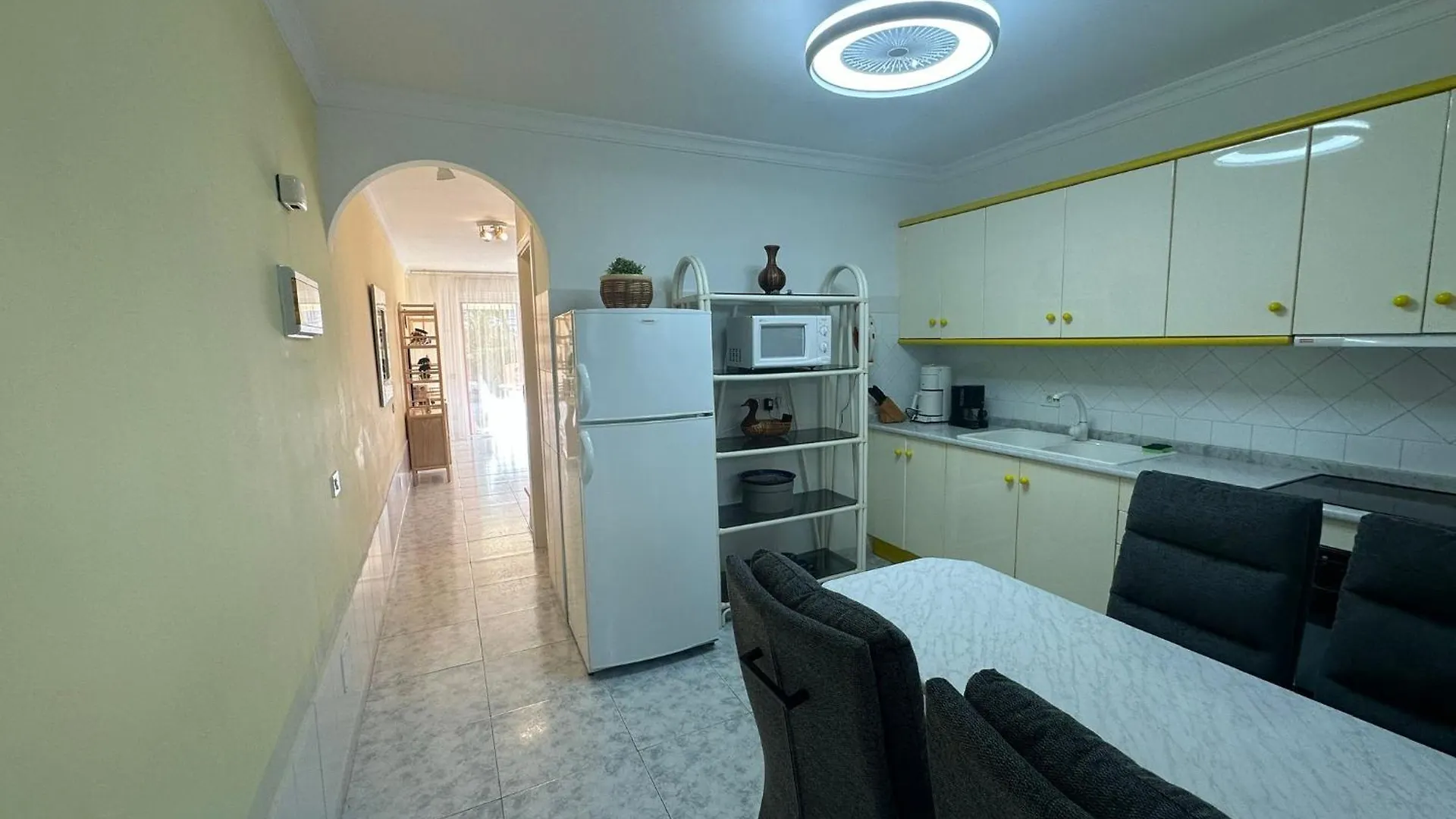 Playa Del Cura - Beachside Retreat 0*, 皮拉亚德尔库拉