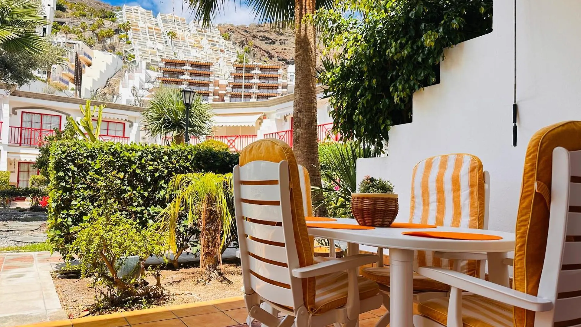 דירה Playa Del Cura - Beachside Retreat