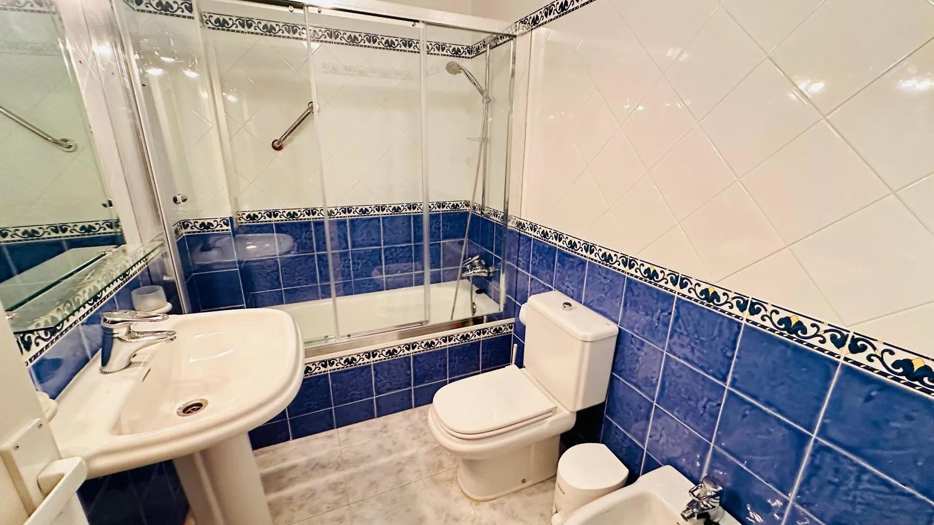 Daire Playa Del Cura - Beachside Retreat